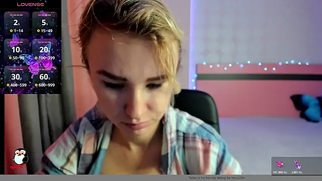 Snapshot of MeryMidnight chatting on November 28, 2025, 6:49 am MeryMidnight online show from November 28, 2025, 6:49 am