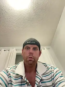 CouplesFuckToy69 online show from October 28, 2025, 4:27 am