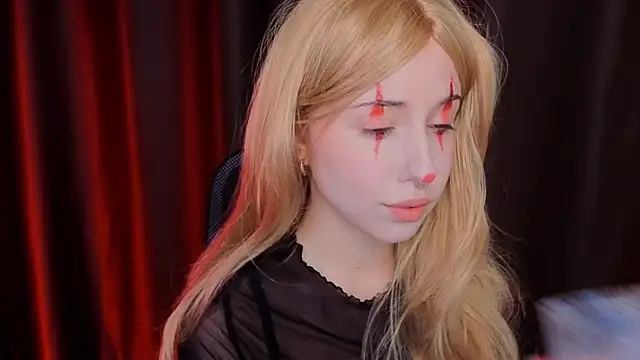 YukiMisa online show from October 31, 2025, 4:52 pm