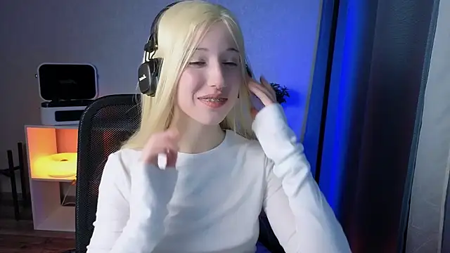 YukiMisa online show from April 3, 2026, 9:24 pm