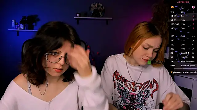 samanta hotty online show from October 15, 2025, 7:14 pm