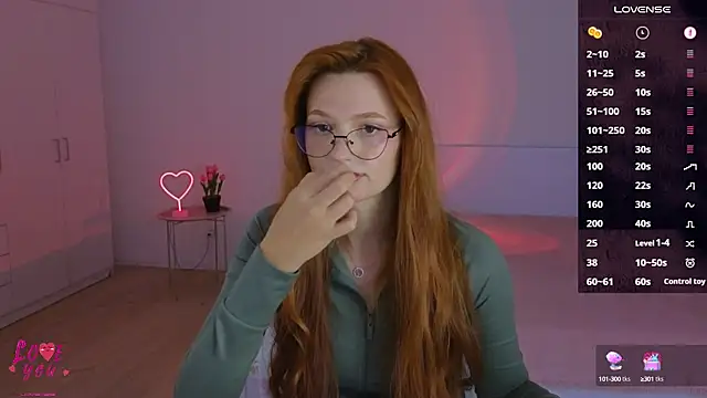 Snapshot of CuteAriel7 chatting on October 13, 2025, 3:45 pm CuteAriel7 online show from October 13, 2025, 3:45 pm