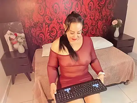 LucianaBlackwell online show from October 2, 2025, 1:40 pm