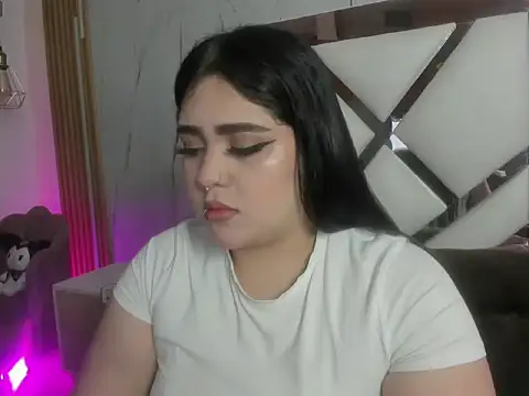 im bunny   online show from March 27, 2026, 11:43 am