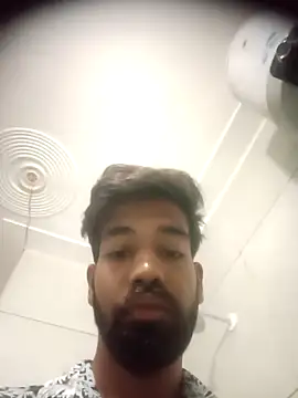 priyansh78584 online show from October 7, 2025, 12:41 am