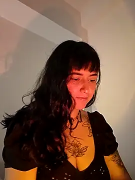 Jinx  x online show from December 2, 2025, 4:29 am