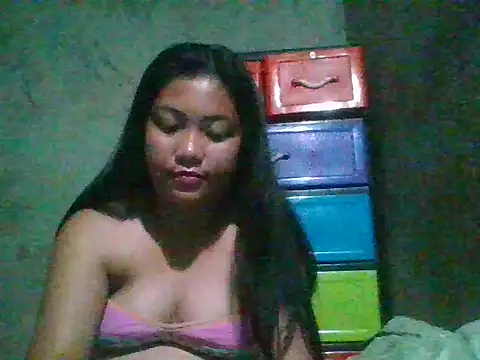 nikki zapphire online show from April 9, 2026, 2:33 pm