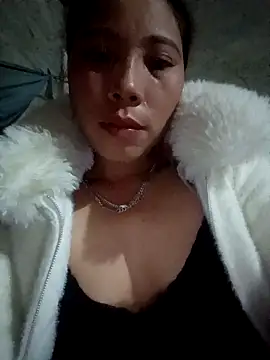 Phuong xxx online show from December 17, 2025, 9:32 pm