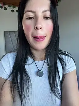 Mia salinass online show from July 25, 2026, 8:28 pm
