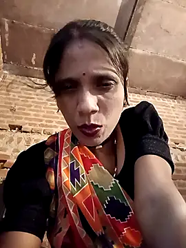 Xx pooja online show from October 2, 2025, 9:16 am