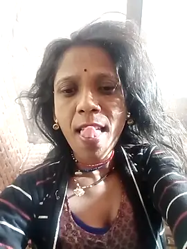 Xx pooja online show from November 28, 2025, 7:38 pm