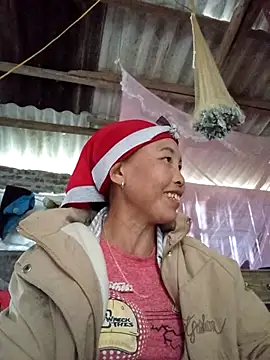 Snapshot of me-cute chatting on November 29, 2025, 9:12 am me-cute online show from November 29, 2025, 9:12 am