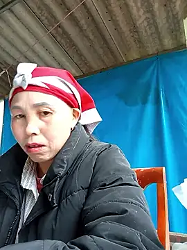 Snapshot of me-cute chatting on January 11, 2026, 3:44 am me-cute online show from January 11, 2026, 3:44 am