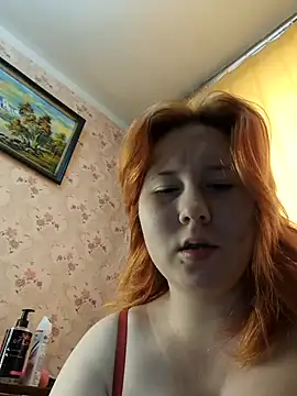 MiaKissy online show from December 18, 2025, 8:31 am