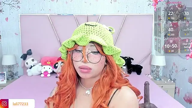 SafiroAgataaa online show from June 18, 2026, 9:14 am