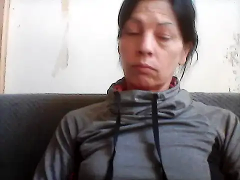 Snapshot of Milana38 chatting on May 16, 2026, 12:26 pm Milana38 online show from May 16, 2026, 12:26 pm