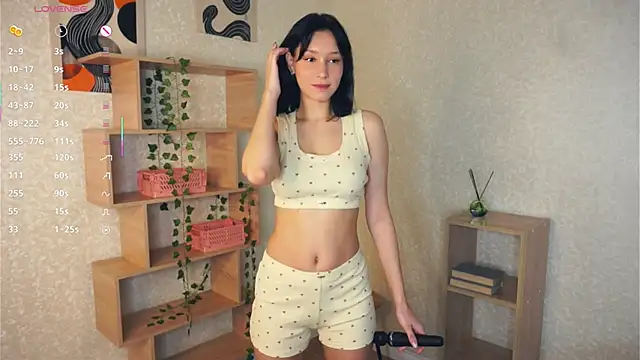 IrenePlamer online show from December 5, 2025, 8:38 pm