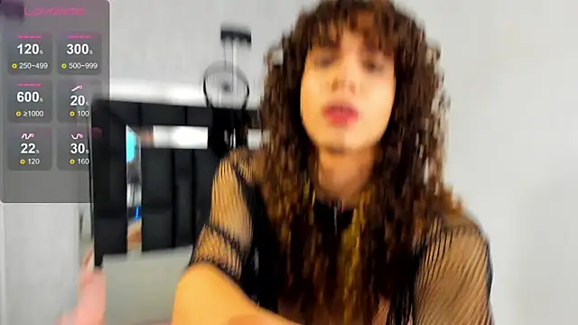 Snapshot of elian_7 chatting on May 12, 2026, 12:02 pm elian 7 online show from May 12, 2026, 12:02 pm