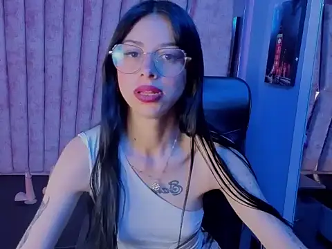 Dulce Miaa  online show from September 13, 2025, 3:23 pm