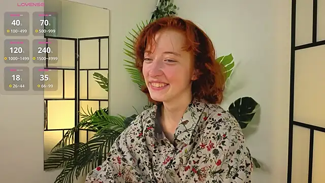 Snapshot of JuanaFriesz chatting on September 11, 2025, 7:08 am JuanaFriesz online show from September 11, 2025, 7:08 am