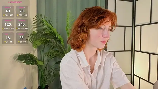 Snapshot of JuanaFriesz chatting on September 18, 2025, 7:10 am JuanaFriesz online show from September 18, 2025, 7:10 am