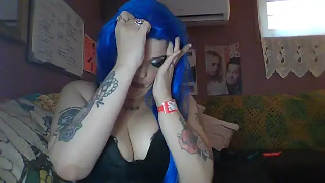 Snapshot of thickasstley chatting on April 29, 2026, 9:54 pm thickasstley online show from April 29, 2026, 9:54 pm