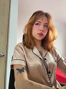 aliciia 23 online show from February 27, 2026, 10:10 pm