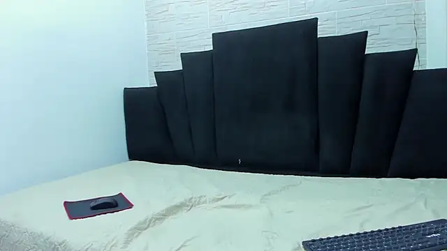  Noah19 online show from November 4, 2025, 6:51 pm