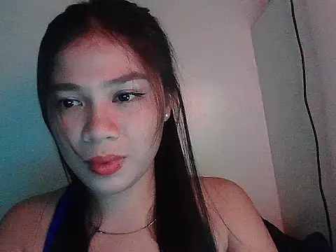 Snapshot of Zachariah_05 chatting on May 16, 2026, 10:36 am Zachariah 05 online show from May 16, 2026, 10:36 am