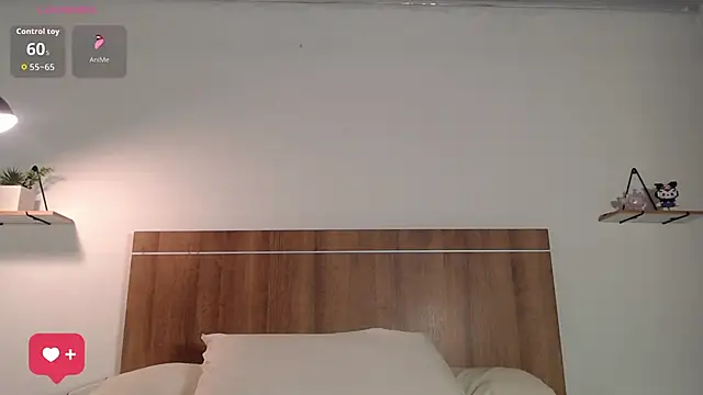 WendySuns  online show from July 22, 2026, 10:34 pm