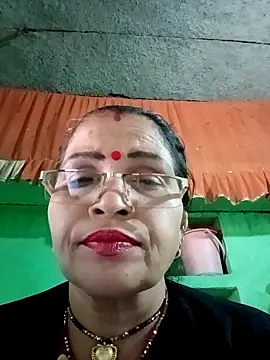 Manavi x online show from February 7, 2026, 10:52 am