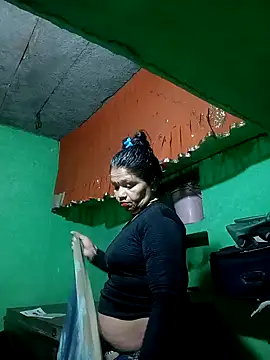 Manavi x online show from April 25, 2026, 12:35 am