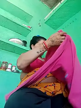 Manavi x online show from May 2, 2026, 4:17 am