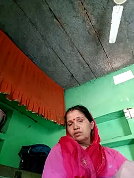 Manavi x online show from May 16, 2026, 10:36 am