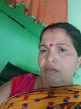 Manavi x online show from May 21, 2026, 8:43 am