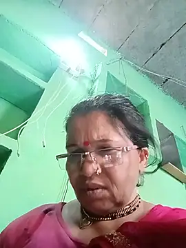 Manavi x online show from June 2, 2026, 12:40 pm