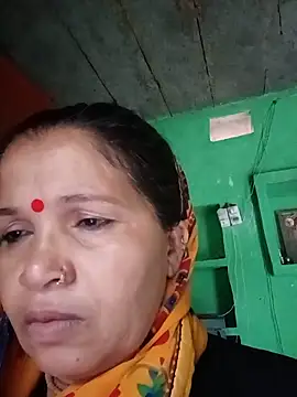 Manavi x online show from June 12, 2026, 12:48 pm