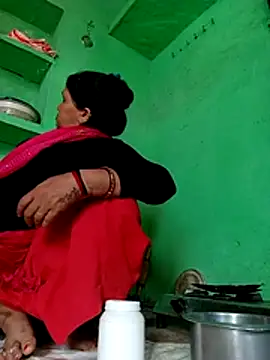 Manavi x online show from July 6, 2026, 2:41 am