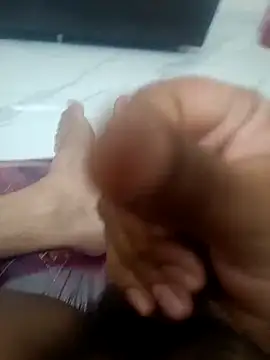 bobby3374 online show from November 23, 2025, 12:43 am