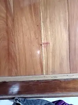 Lyly nuce online show from October 23, 2025, 3:06 am