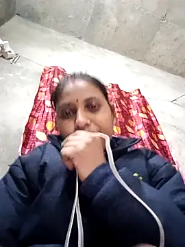 Snapshot of Sandhya_x chatting on December 1, 2025, 7:57 am Sandhya x online show from December 1, 2025, 7:57 am
