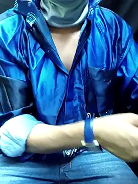 chocolate alone online show from November 5, 2025, 6:35 am