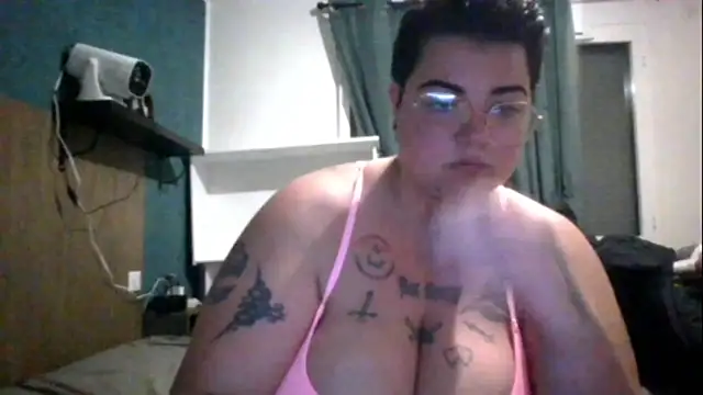 PirateXL online show from April 2, 2026, 10:40 pm