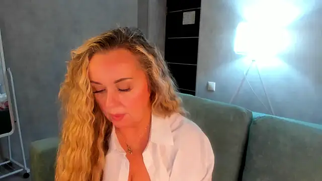 Sky Kuper online show from December 4, 2025, 11:02 pm