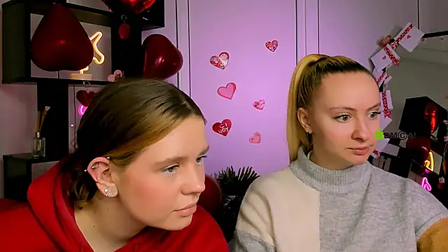 mila glow1 online show from February 16, 2026, 7:21 pm