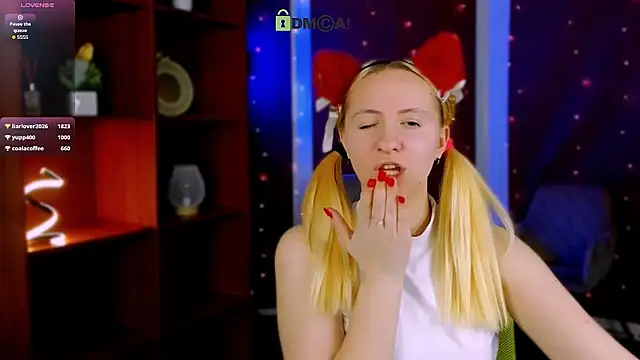 mila glow1 online show from March 2, 2026, 5:08 am