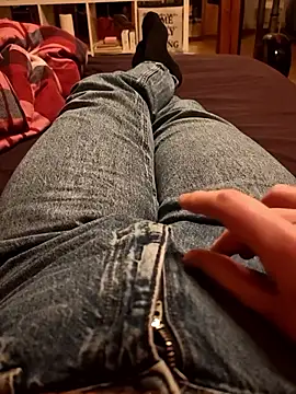 Horny mummy online show from January 16, 2026, 6:45 pm