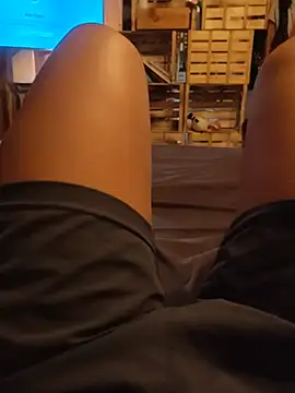 Horny mummy online show from July 15, 2026, 6:46 pm