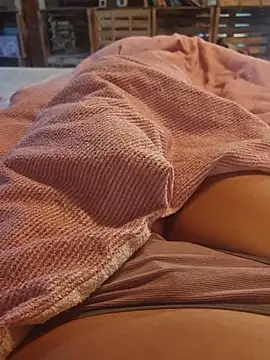 Horny mummy online show from July 25, 2026, 6:33 am