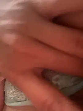 Bandidasexy22 online show from April 18, 2026, 6:01 pm